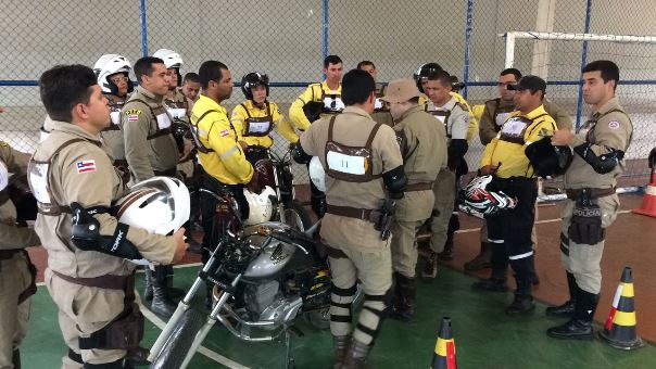 Curso sobre motociclismo policial