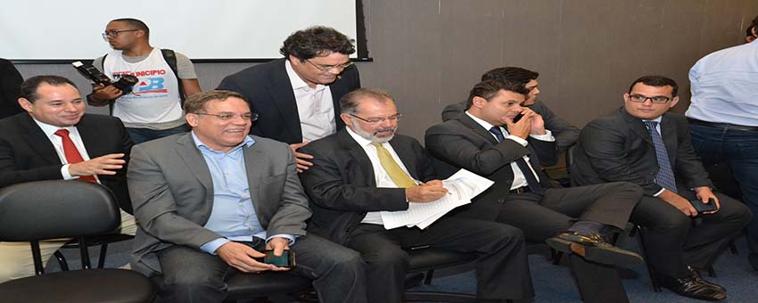 FOTO ABAIXO ASSINADO1