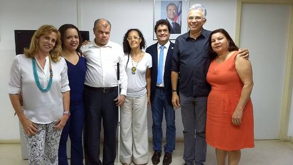 Reuniao universidades